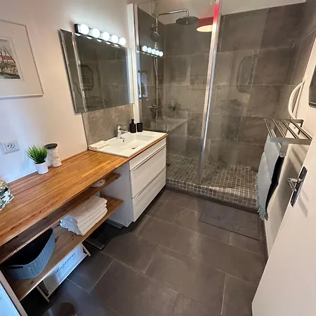 Refait A Neuf 3 Lits Deux Parking Apartment